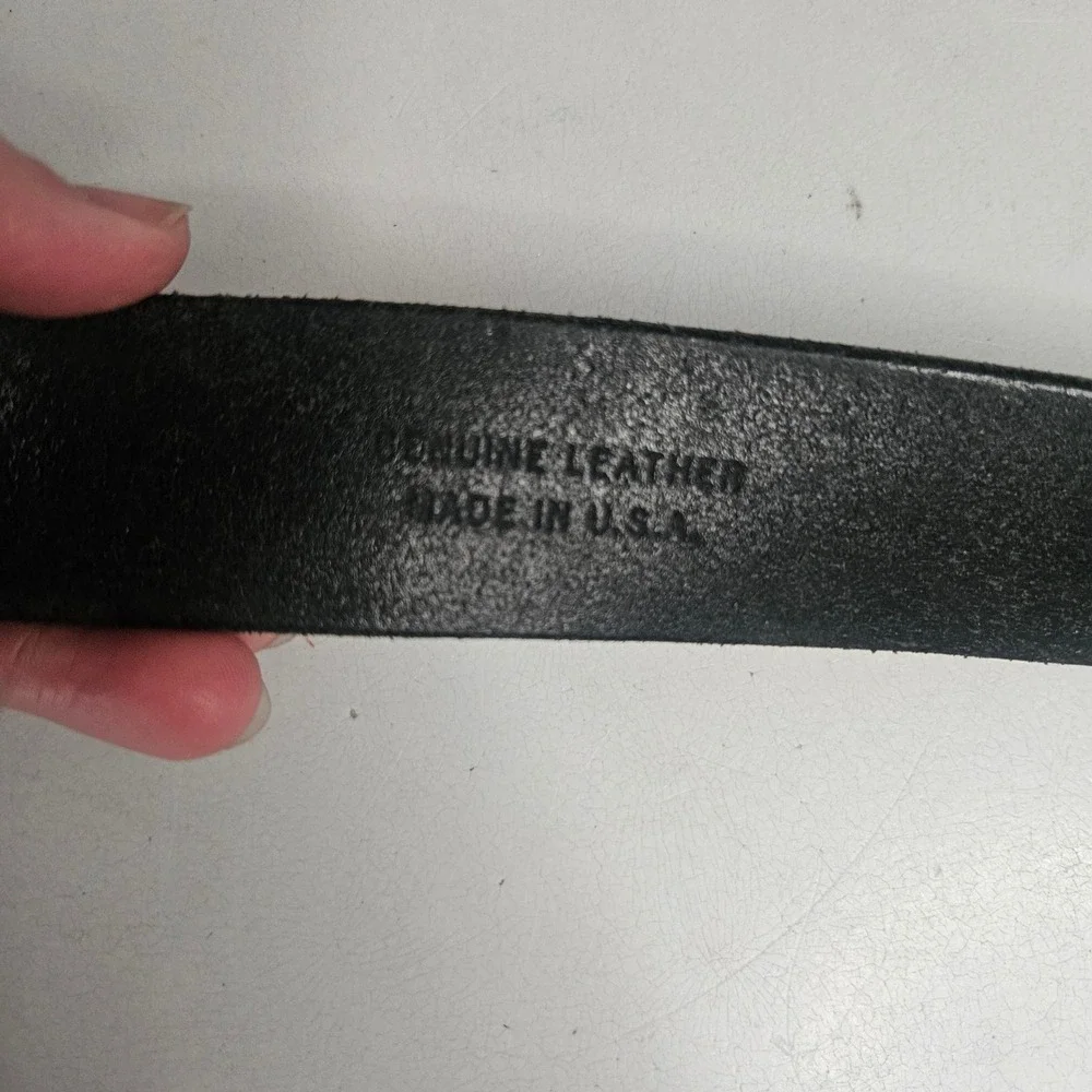 Vintage Guess USA Black Genuine Leather Belt with Triangle Logo Silver Buckle L